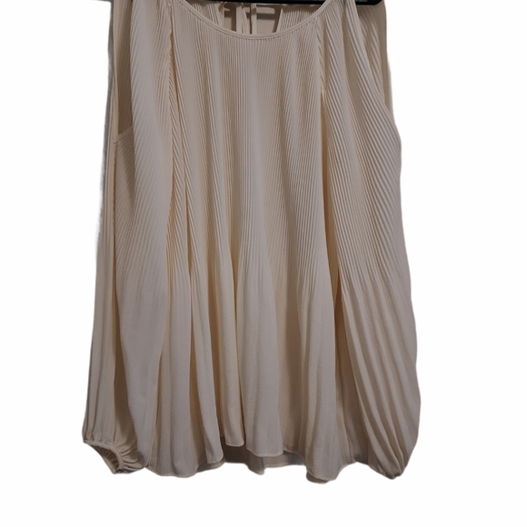 Entro med blouse LS NWT cold shoulders - Picture 1 of 14